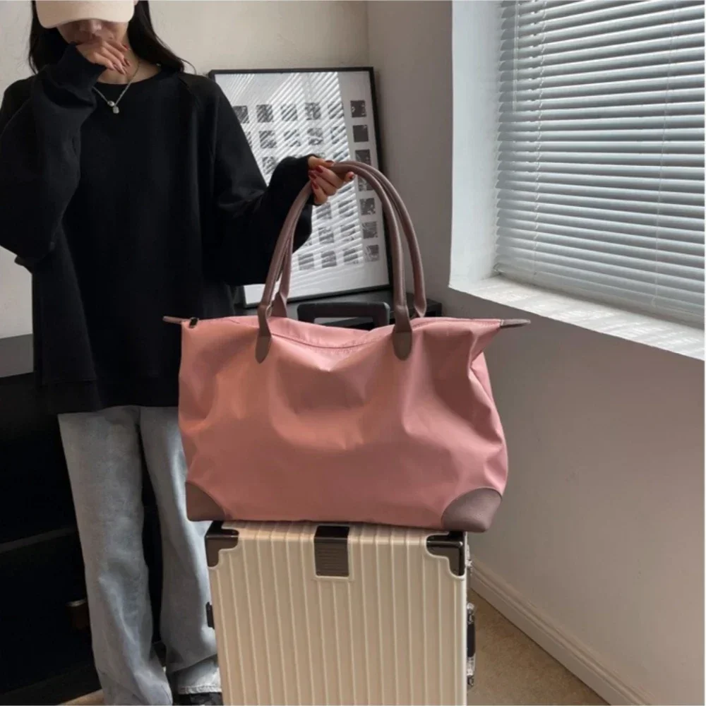 Dry Bag Waterproof - กระเป๋าเดินทางสำหรับผู้หญิง ขนาดใหญ่ น้ำหนักเบา แยกช่องเปียกและแห้ง กระเป๋าโยคะและกีฬา กันน้ำ